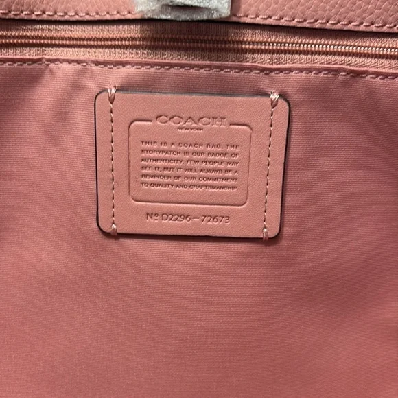 NWT Coach Town Tote Blossom - Picture 6 of 9